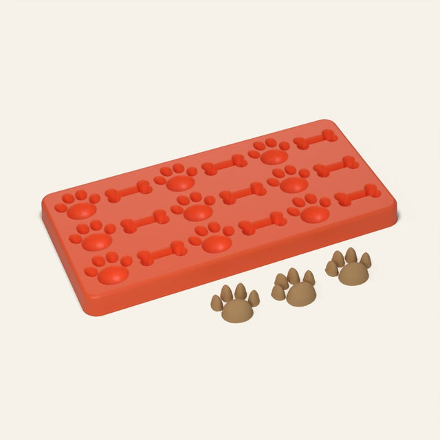 Paw and Bone Treat Mold, 18 Cavity, 3D render